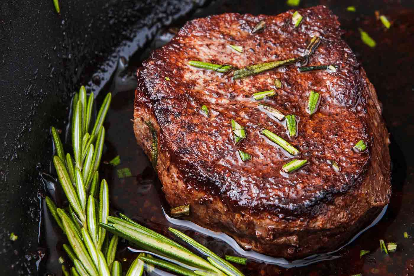 delish-filet-mignon-horizontal-1541189043